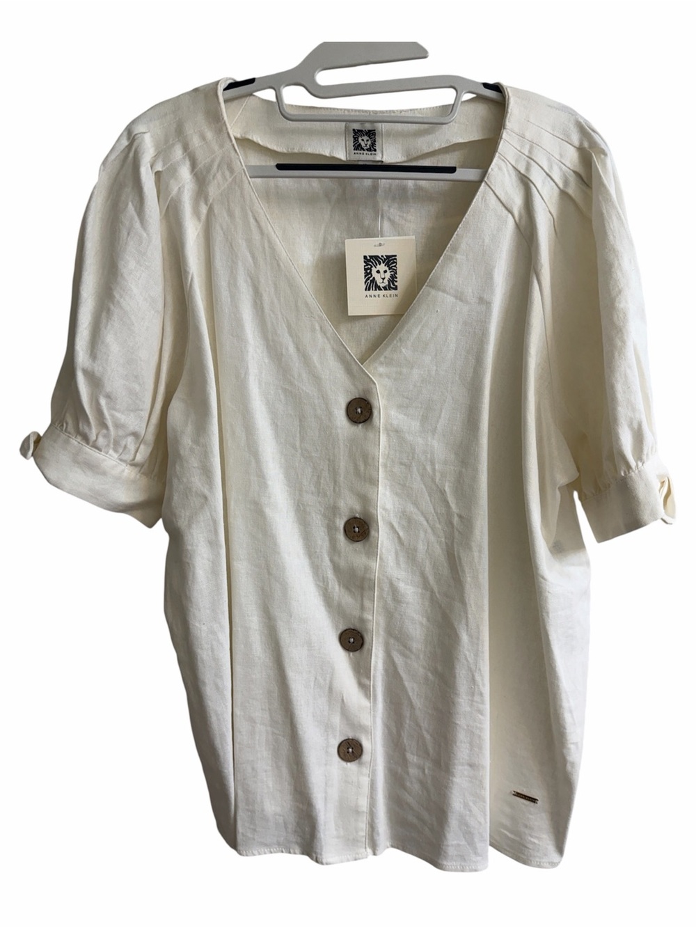 Anne Klein Cream Button-Front V-Neck Roll-Sleeve Top